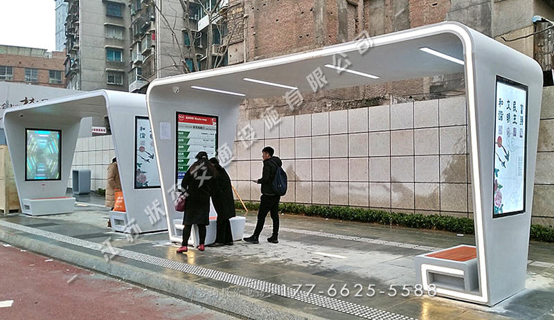 廣東深圳城市現(xiàn)代公交車站臺案例
